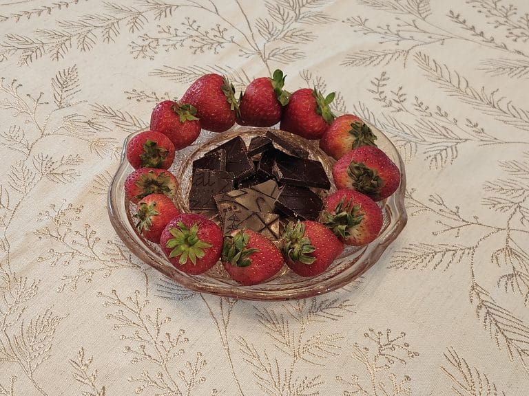 Fat and Female and Mormon. Picture of strawberries and chocolate.